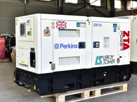 ¿Cuáles son los principales componentes estructurales del sistema de arranque del motor diésel?